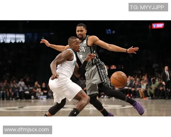 NBA黄蜂对快船精彩比赛录像回顾及赛后分析分享